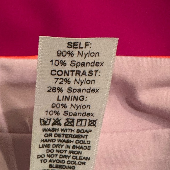 NWT WET  Swimwear JULES One Piece Swimsuit UPF
50+ in Magenta Multi - Picture 8 of 13